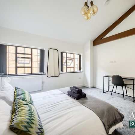 Luxury 3 Floor Townhouse Birmingham - Alara Boutique Living Exterior foto