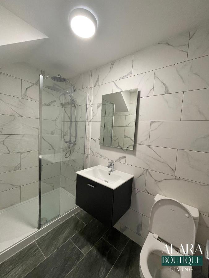 Luxury 3 Floor Townhouse Birmingham - Alara Boutique Living Exterior foto
